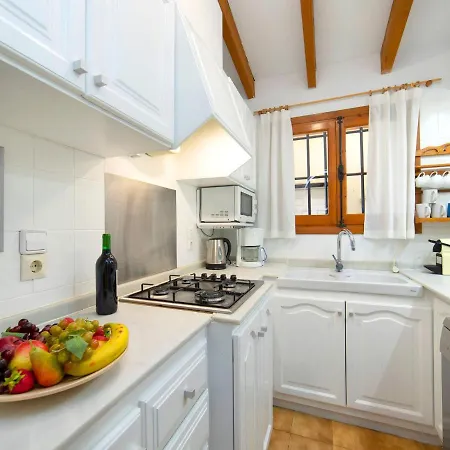 Сasa de vacaciones Rafol By Interhome